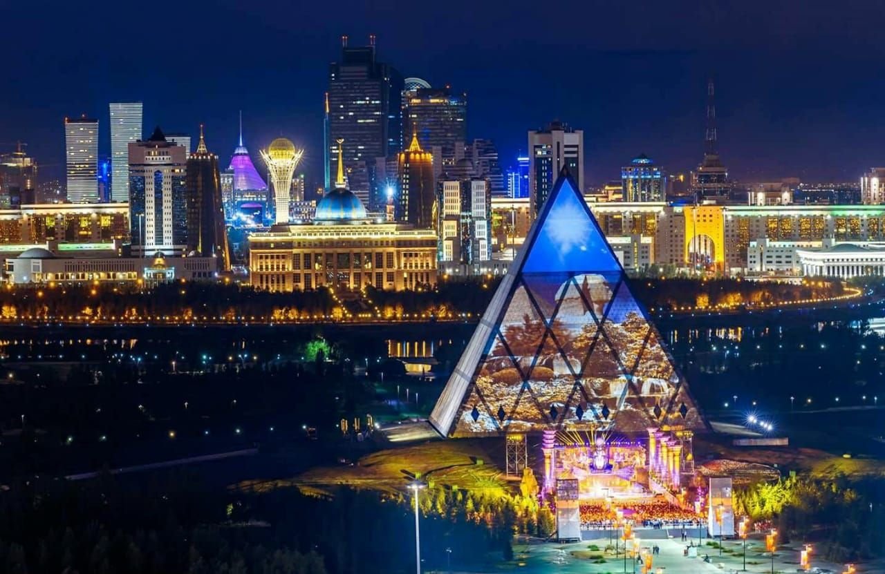 Казахстан Астана пирамида